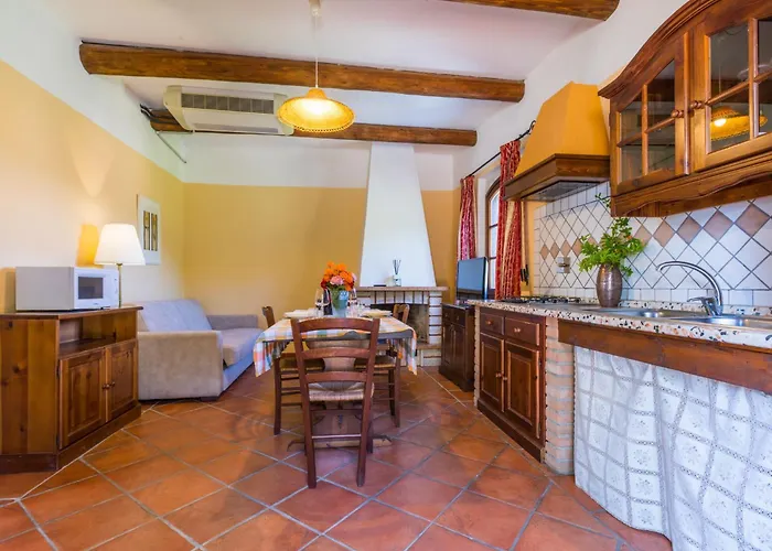 Talpa-18 By Interhome * Riparbella